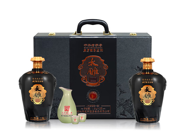 大足咸亨酒店太雕黄酒回收太雕2007原酿礼盒1.5kg*2糯米酒半甜绍兴黄酒